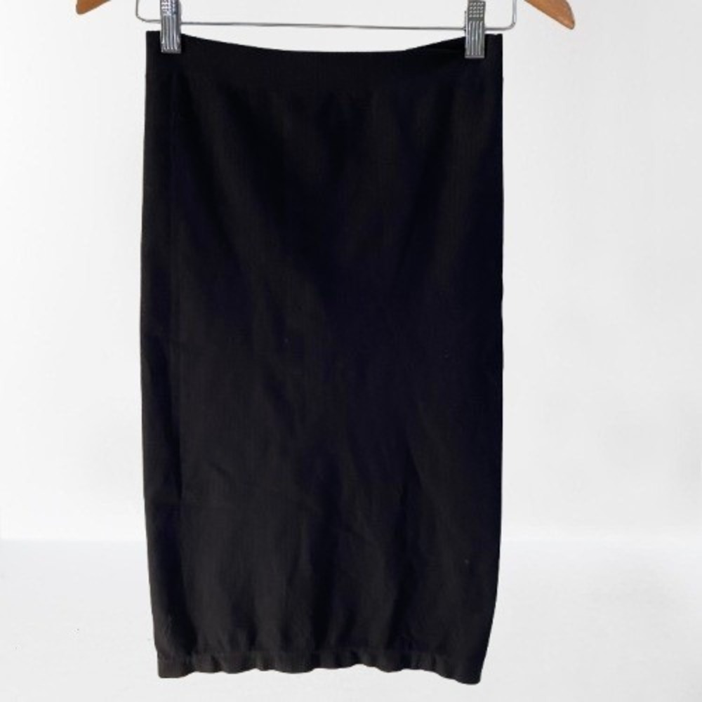 NEW Free People Movement Tube Skirt Skirt Black M/L‎